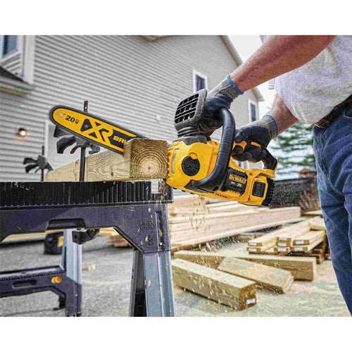DeWalt DCCS620P1 20V Max 12-in. Compact Cordless Brushless Chainsaw 5.0Ah Kit